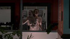 5. Секс с Дороти Рейнольдс возле окна – Завучи