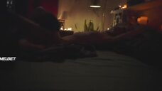 4. Секс сцена с Сиенной Миллер – Ступая во мрак
