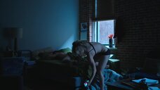 13. Секс сцена с Кейли Куоко – Бортпроводница