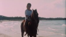 1. Джуэл Шепард в трусах на коне – Кристина и сексуальная переподготовка