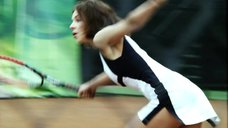 2. Екатерина Гусева в теннисном платье – От 180 и выше