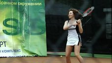 4. Екатерина Гусева в теннисном платье – От 180 и выше