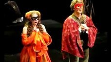 1. Фрагменты спектакля «Ромео и Джульетта» с Лизой Арзамасовой 