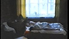 Марина Могилевская и Мария Голубкина спят голые