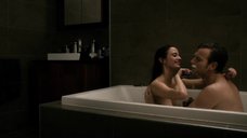 3. Голая Ева Грин бреет мужчину в ванной – Последняя любовь на Земле