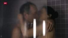 3. Эротическая сцена с Барбарой Ауэр в ванной – Вакуум
