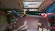 2. Анастасия Куимова засветила сосоки в ванне – #c_училища