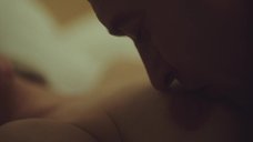 3. Секс сцена с Викторией Исаковой – Трое