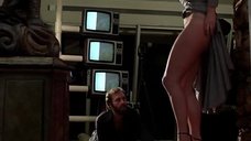 7. Вера Фишер показывает голую грудь и снимает трусы – Я тебя Люблю (1981)