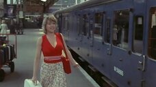 1. Эро сцена с Маргарет Нолан в поезде – Так держать, девочки!