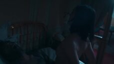 4. Секс сцена с Геренс Марилье – Мадам Клод (2021)