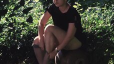 1. Страстная секс сцена с Тикако Юри в лесу – Похороны
