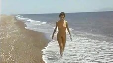 5. Секс с Анной Зарни и Клер Уильямс на пляже – Горячие летние каникулы