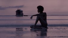 2. Эбони Дэвис в эро фотосессии на пляже – Нагота (2017)