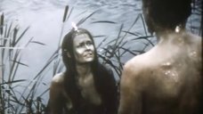 4. Голая грудь Джуди Денч – Сон в летнюю ночь (1968)