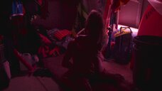 4. Секс сцена с Аксель Лаффон – Горячие мамочки