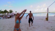 13. Бриджет Марквардт в бикини играет в волейбол – Самые сексуальные пляжи мира