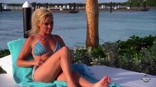 3. Бриджет Марквардт в бикини играет в волейбол – Самые сексуальные пляжи мира