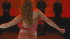 2. Джессика Честейн танцует топлес – Саломея (2013)