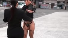 6. Синтия Фернандеш танцует в стрингах 