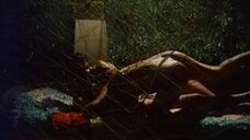 5. Секс с короткостриженной женщиной – Амазонки в тюрьме