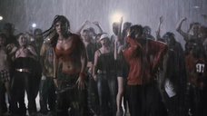 5. Бриана Эвиган танцует под дождём – Шаг вперед 2: Улицы
