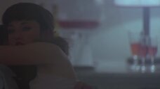 11. Серена Гранди и Мализа Лонго на развратной вечеринке – Миранда