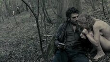 12. Жеральдин Мартино голая бежит по лесу – Наблюдатель (2012)