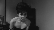 6. Канако Мити мучают электричеством – Видение (1964)