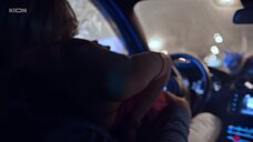 10. Секс сцена с кошатницой в машине – AMORE MORE