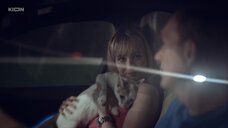 7. Секс сцена с кошатницой в машине – AMORE MORE
