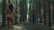 13. Охота на полностью голых девушек в лесу – Жизнь по вызову