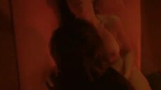 8. Секс сцена с Пас де ла Уэртой – Вход в пустоту