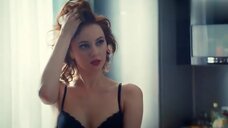 3. Горячая фотосессия сексуальной Маруси Климовой в нижнем белье – Проект «Анна Николаевна»
