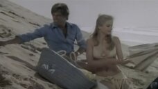 2. Ева Аулин в купальнике – Дублёр (1971)