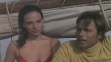 6. Ева Аулин и Марилу Толо в купальниках – Дублёр (1971)