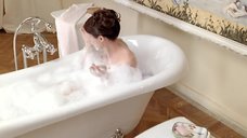 4. Мария Миронова принимает ванну – Снайпер: Оружие возмездия
