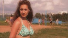 Виктория Исакова в купальнике