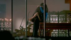 11. Секс с Одри Тоту на столе – Салон красоты «Венера»