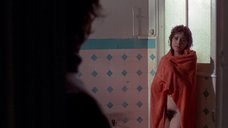 17. Марию Шнайдер моют в ванной – Последнее танго в Париже