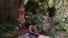 1. Секс с Наоми Уоттс в лесу – Мы здесь больше не живем