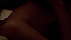 6. Секс сцена с Фрейей Мавор – Белая королева