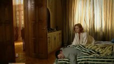 2. Постельная сцена с Аленой Ивченко – Не пытайтесь понять женщину
