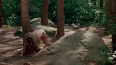 19. Изнасилование Камилль Китон в лесу – День женщины