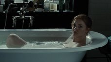 5. Секси Эми Адамс принимает ванну – Бэтмен против Супермена: На заре справедливости